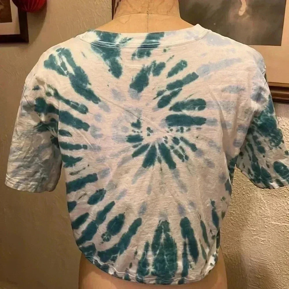 Victoria’s Secret Pink Blue Tie Dye Drawstring Hem Crop Top Size M - Picture 5 of 6